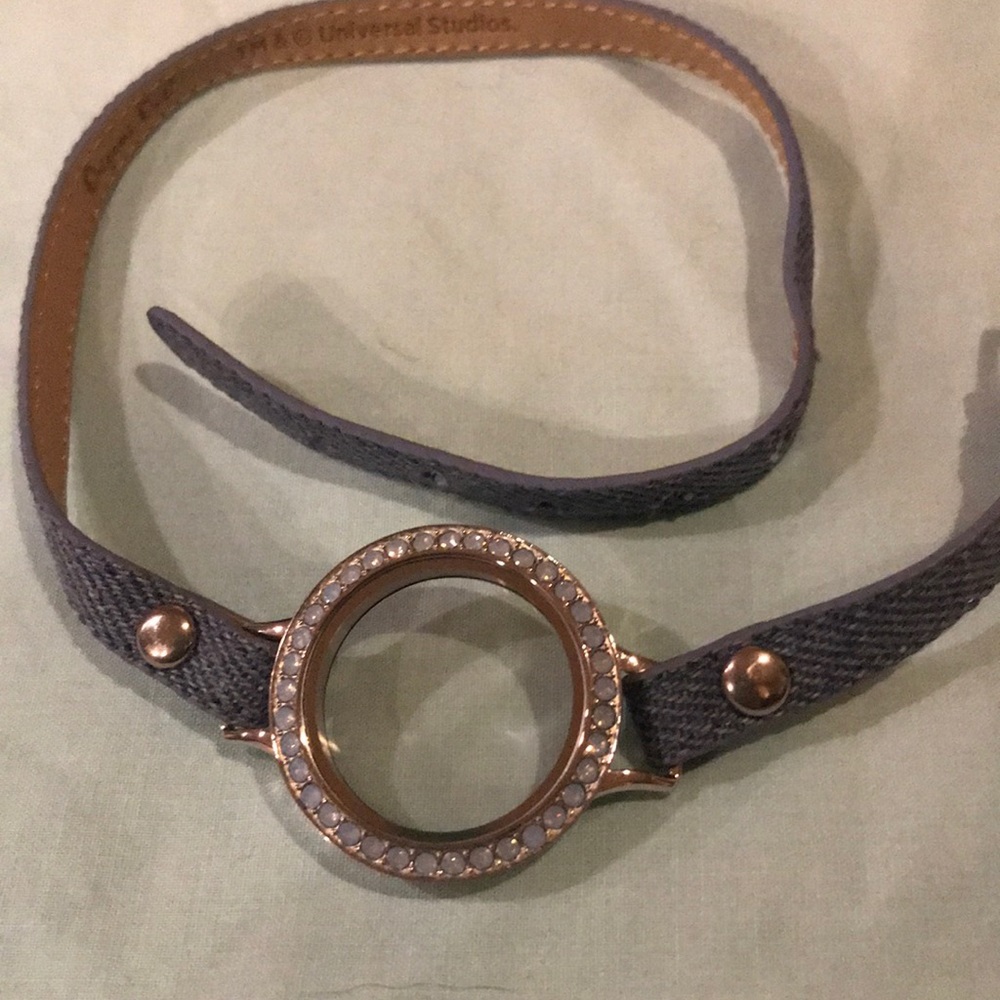 Origami Owl Lg Blue Opal Face Locket w/Denim Band